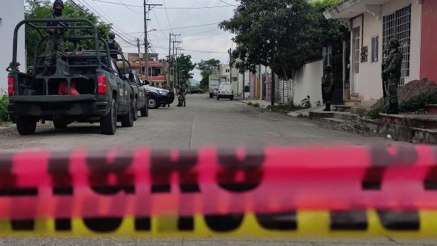 Dismembered corpses found in houses belonging to organized crime in Mexico