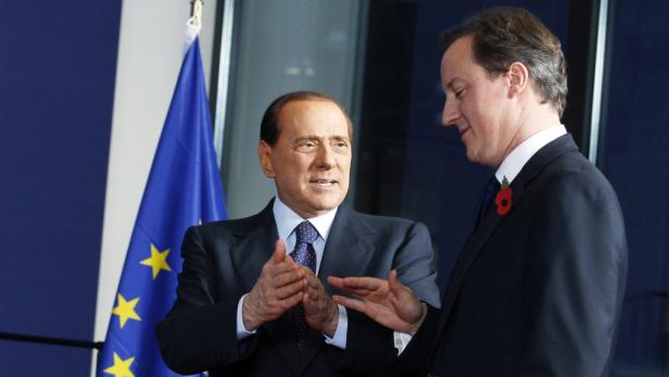 Berlusconi und Cameron unter Beschuss