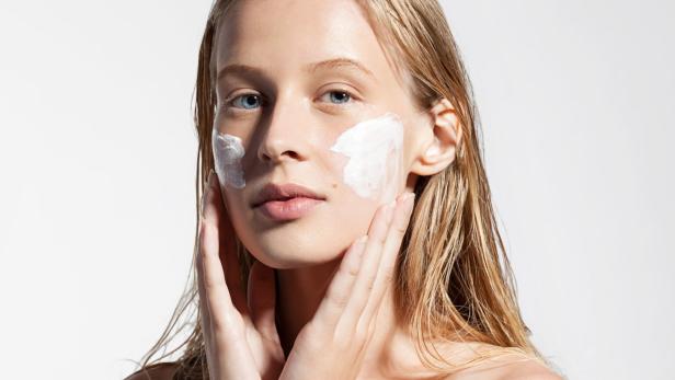 Warum eine Zucchini-Maske ein Jungbrunnen für die Haut ist und 5 Rezepte