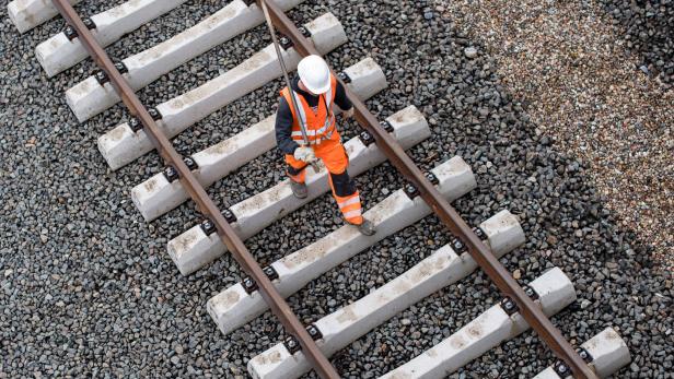 Zwei Tote in Slowenien: Zug fuhr in Gruppe von Bahnarbeitern