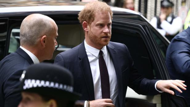 Insider über Harrys Treffen mit König Charles zu "Friedensgesprächen" ohne Meghan