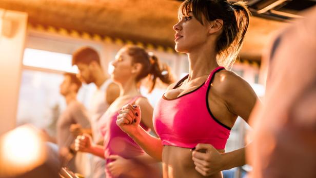 Laut Studie: Je größer die Brüste, desto weniger Lust auf Sport.