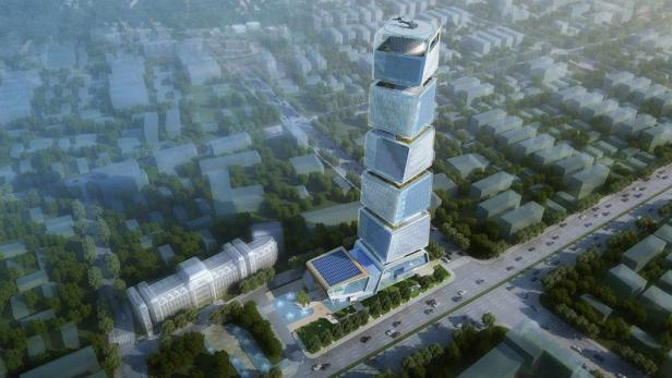 Eine Luftaufnahme des Finanzministeriums in Baku, einem modernen Hochhaus mit ungewöhnlicher Architektur.