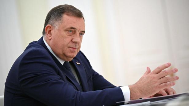 RUSSIA-BOSNIA-DIPLOMACY Bosnischer Serben-Führer Dodik droht UNO-Beauftragtem Christian Schmidt