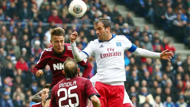 Rafael van der Vaart und der Hamburger SV machen wichtige Punkte im Abstiegskampf.