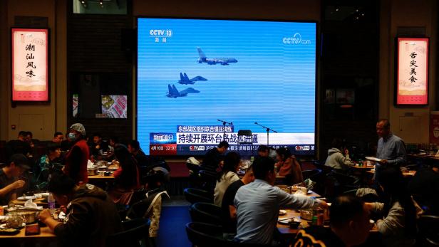 "Zerstörerische Aktion": Taiwan zählt mehr als 100 chinesische Kampfjets über der Insel