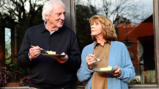 Fünfzig Jahre verheiratet: Günther Maria Halmer und Senta Berger in der Dramedy „Weißt du noch“