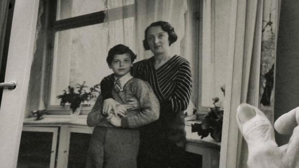 Emile Zuckerkandl mit seiner Mutter Gertrude Zuckerkandl-Stekel: „Emile – Erinnerungen eines Vertriebenen“