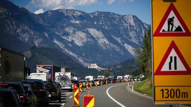 Baustellen-Megastau auf A10: Skigebiete wollen Lifte nun vor 8 Uhr öffnen