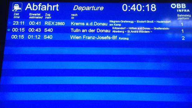 Lange Wartezeiten in Wien-Heiligenstadt. Ursache war ein Zugunfall
