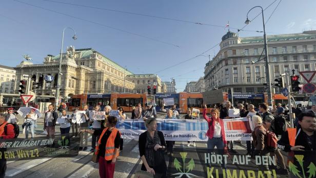 Heißer Herbst? Klimaaktivisten blockieren wieder mehrere Straßen