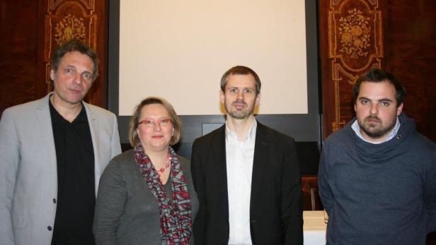 Helmut Burtscher (Global 200), die Korneuburger Gemeinderätin Sandra Rauecker-Grillitsch, Thomas Alge (Ökobüro) und Thomas Liegl, von der HCB-Kontamination betroffener Landwirt im Görtschitztal, wollen mehr Bürgerbeteiligung bei Umweltverfahren.