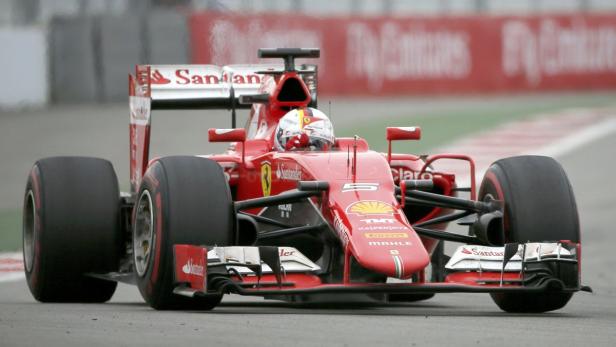 Vettel muss in Austin eine Rückversetzung in der Startaufstellung hinnehmen.