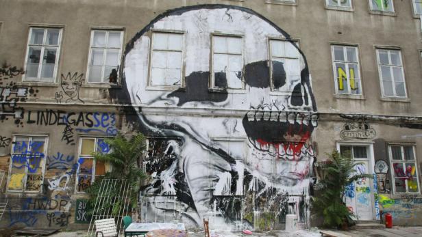 Neubau: Hausbesetzer müssen weichen