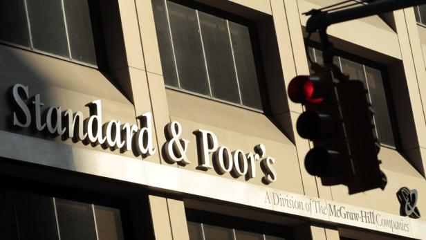 Kreditwürdigkeit Zyperns von S&P gesenkt