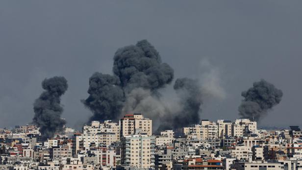 Israelische Gegenangriffe auf den Gazastreifen