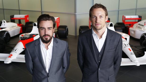 Im Team 2015: Fernando Alonso (li.) hatte sich für Jenson Button als Teamkollegen ausgesprochen.