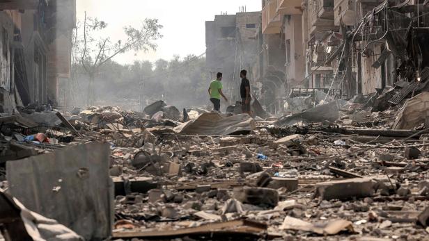 Gefangen in Gaza: Auch NGOs werden bombardiert