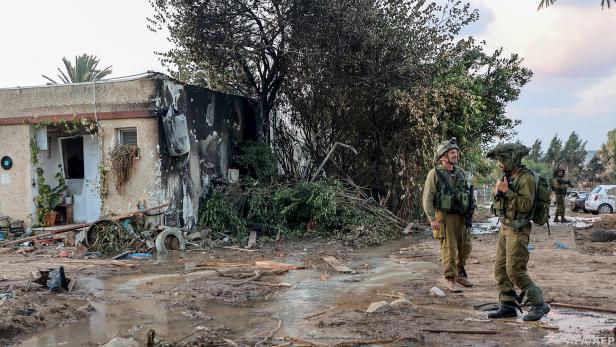 Hamas-Terroristen töteten Hunderte von israelischen Zivilisten