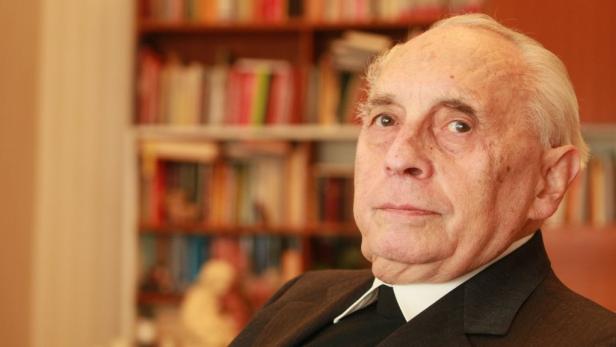 Altbischof: Verheiratete Priester zulassen