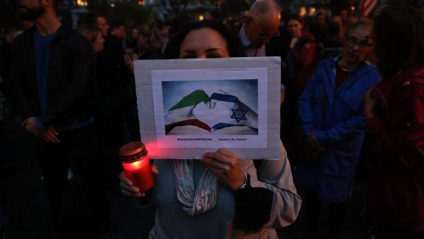 Solidarity vigil for Israel in Berlin