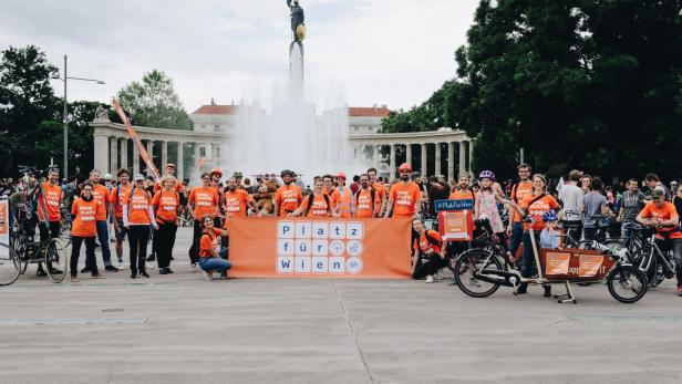 Gruppenfoto von Platz für Wien am Schwarzenbergplatz