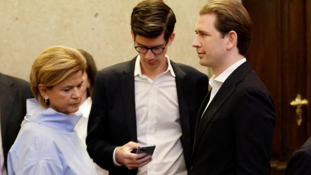 Die Strategien im Kurz-Prozess: Umkehr versus Angriff