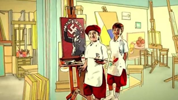 Zwei Kinder stehen in einem Atelier vor einer Hitler-Karikatur auf einer Staffelei.