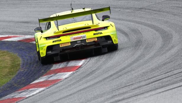 Auf dem Hockenheimring sah die Konkurrenz den Porsche von Thomas Preining nur von hinten