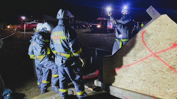 220 Teilnehmer bei internationaler Katastrophen-Einsatzübung in NÖ