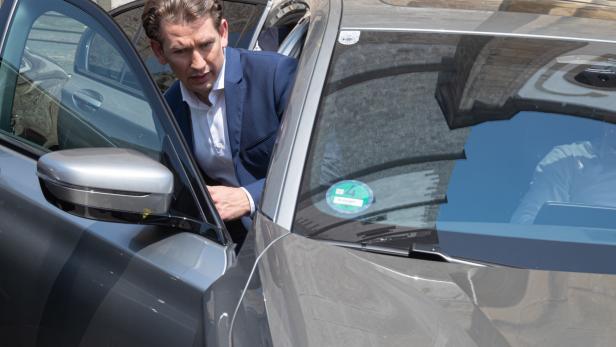 Taxler touchierte Auto von Ex-Kanzler Sebastian Kurz