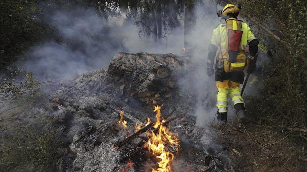 Nach drei Tagen: Riesiger Waldbrand in Spanien unter Kontrolle