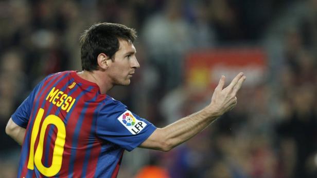 Fußball-Zwerg gegen das große Barça