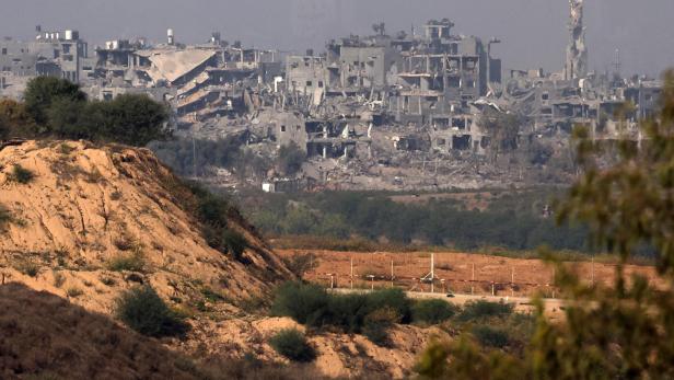 Israeli army on the Gaza border