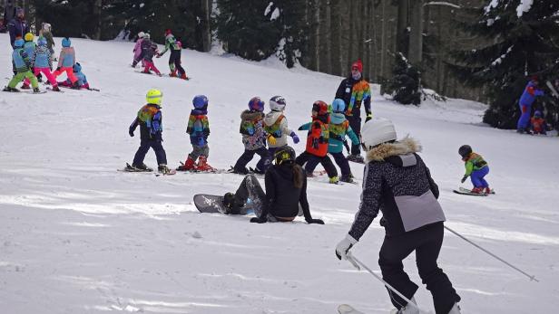 Wenig Schnee, hohe Preise: Immer weniger Menschen fahren Ski
