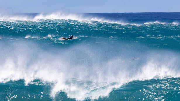 13,3-Meter-Welle: Australierin bricht Surf-Weltrekord