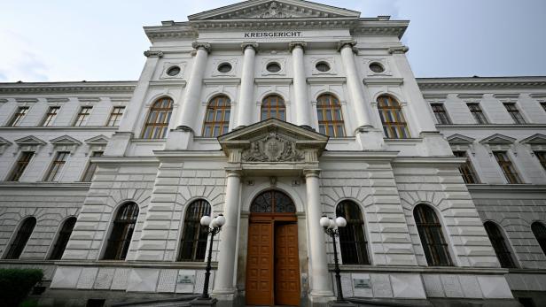 Misshandlungsvorwurf: Freispruch für Justizwachebeamten in Wiener Neustadt