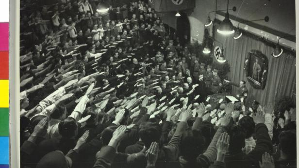 Hitlergruß an der Uni Wien Vorlesung von Eduard Pernkopf 