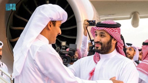 Qatar Emir Sheikh Tamim bin Hamad al-Thani arrives in Riyadh Emir von Katar Tamim bin Hamad al-Thani (li.), Saudi-Kronprinz Mohammed bin Salman