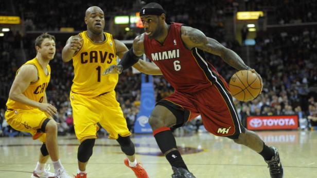 LeBron James zeigte seine Klasse und besiegte mit Miami Heat seinen Ex-Klub: die Cleveland Cavaliers.
