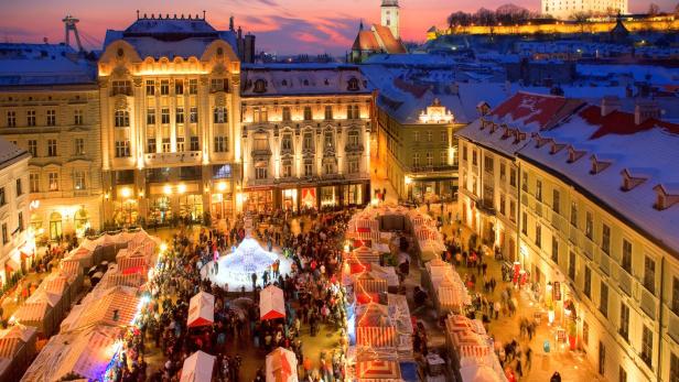 Weihnachtszauber in Bratislava: Der ultimative Guide für eine Christkindlmarkt-Tour