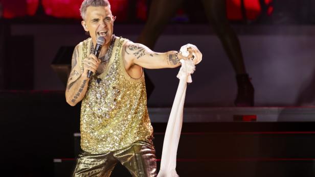 Fan (70) nach Sturz bei Robbie Williams' Konzert gestorben