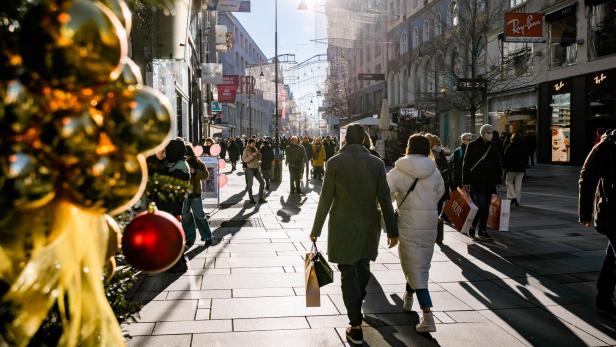 Jeder Fünfte will heuer auf Weihnachtseinkäufe verzichten