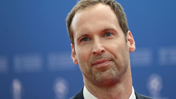 FBL-EUR-C1-DRAW Ex-Fußballtorhüter Cech mit 41-Jahren vor Eishockey-Debüt