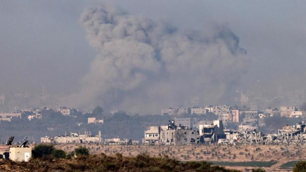 Rauchwolken über dem Gazastreifen