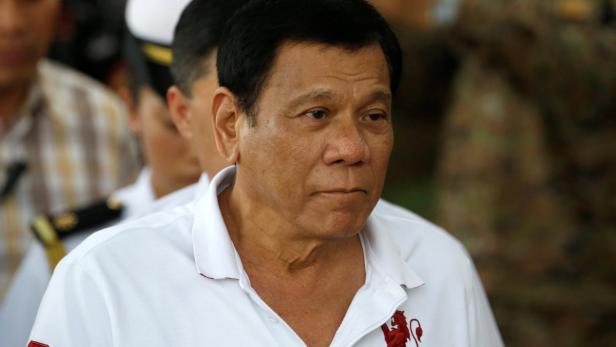 Präsident Rodrigo Duterte in einem Militär-Camp, 15. September 2016.