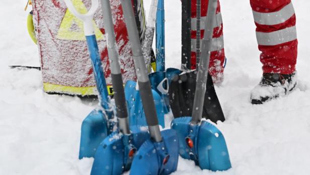 Skiunfälle in Tirol und der Steiermark mit teils Schwerverletzten