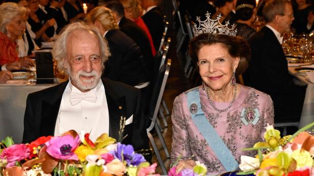 Königin Silvia und Nobelpreisträger Pierre Agostini