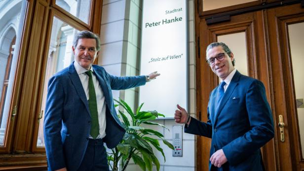 Wirtschaftsstadtrat Peter Hanke und Verleger Nikolaus Brandstätter