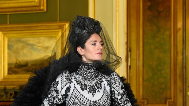 Ein Kostümentwurf für Sisi in Ischl.